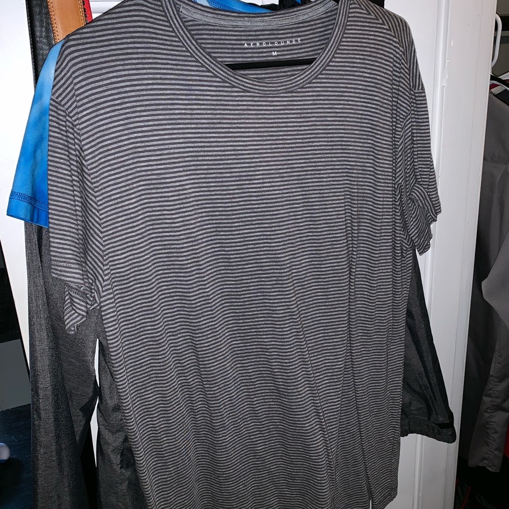 Black and white t-shirt